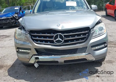 2015 Mercedes-Benz Ml 350 z USA, uszkodzony, nr VIN 4JGDA5JB3FA588597